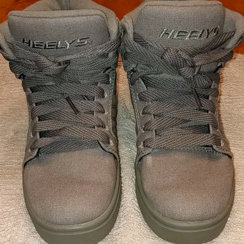 Heelys  Uptown Gray